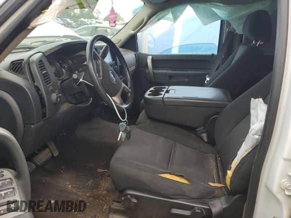 2012 Chevrolet Silverado 1500 LT с VIN 3GCPCSEA1CG105584, выставлен на аукционе Copart как лот 68685845 с пробегом 247 987 миль миль и Списание • Salvage title. История ставок и продаж доступна на DreamBid. Изображение 7.