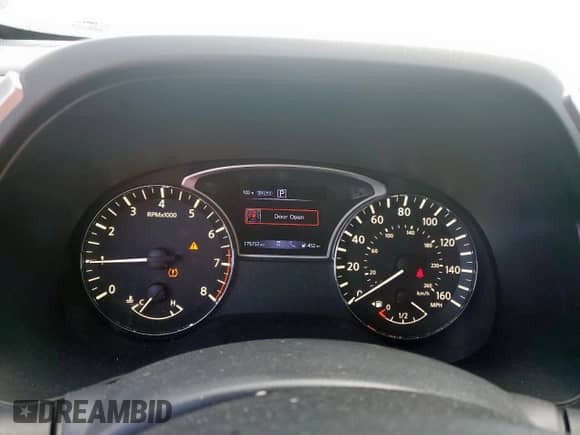 2018 Nissan Pathfinder Platinum with VIN 5N1DR2MM2JC619372, listed as a Copart auction lot 61773785 with 175,757 mi miles and Clean title. Bid and sale history available at DreamBid. Image 9.