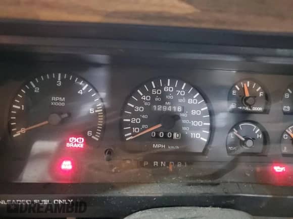 1996 Dodge Dakota z VIN 1B7GG23XXTS645438, wystawiony jako Copart lot #57796965 z przebiegiem 129 416 mil mil oraz Szkoda całkowita • Salvage title. Historia ofert i sprzedaży dostępna na DreamBid. Obrazek 9.