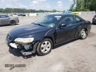 2001 Honda Accord EX with VIN 1HGCG32561A033763, listed as a Copart auction lot 55588305 with 238,026 mi miles and Salvage title. Bid and sale history available at DreamBid. Image 1.