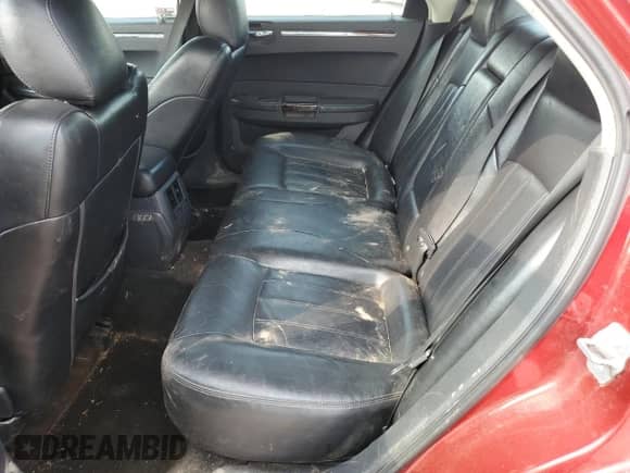 2009 Chrysler 300 C Hemi with VIN 2C3LA63T19H524564, listed as a Copart auction lot 59521705 with 142,699 mi miles and Salvage title. Bid and sale history available at DreamBid. Image 10.