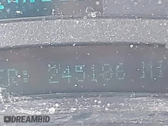 2004 Chevrolet Suburban LT с VIN 1GNEC16Z04J163697, выставлен на аукционе IAAI как лот 42267114 с пробегом 245 186 миль миль и . История ставок и продаж доступна на DreamBid. Изображение 15.