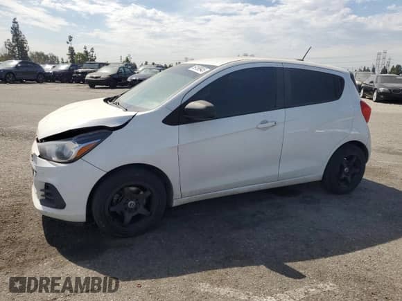 2017 Chevrolet Spark LS z VIN KL8CA6SA5HC746093, wystawiony jako Copart lot #69199945 z przebiegiem 213 779 mil mil oraz Szkoda całkowita • Salvage title. Historia ofert i sprzedaży dostępna na DreamBid. Obrazek 1.