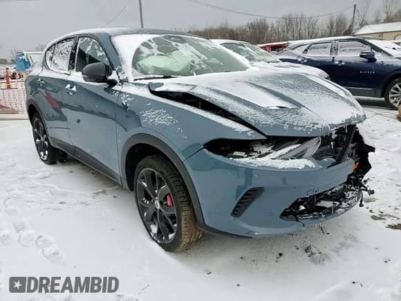 2023 Dodge Hornet GT z VIN ZACNDFANXP3A03216, wystawiony jako Copart lot #82998934 z przebiegiem 7 803 mil mil oraz Szkoda całkowita • Salvage title. Historia ofert i sprzedaży dostępna na DreamBid. Obrazek 14.