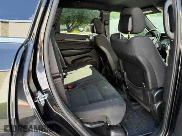 2016 Jeep Grand Cherokee Laredo с VIN 1C4RJFAG8GC461281, выставлен на аукционе Copart как лот 80948645 с пробегом 200 615 миль миль и Чистый • Clean title. История ставок и продаж доступна на DreamBid. Изображение 6.