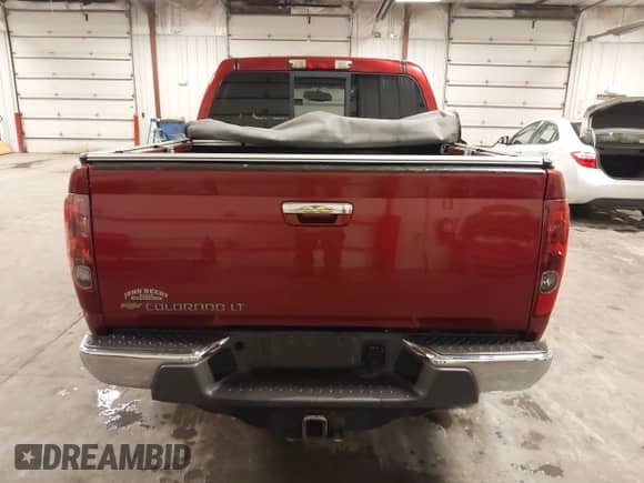 2011 Chevrolet Colorado 2LT with VIN 1GCHSDFE6B8112586, listed as a IAAI auction lot 43285236 with 116,890 mi miles and . Bid and sale history available at DreamBid. Image 17.