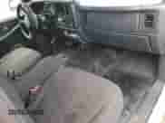 2000 Chevrolet Silverado 1500 с VIN 1GCEC14W4YE217549, выставлен на аукционе Copart как лот 65739615 с пробегом 62 430 миль миль и Списание • Salvage title. История ставок и продаж доступна на DreamBid. Изображение 8.