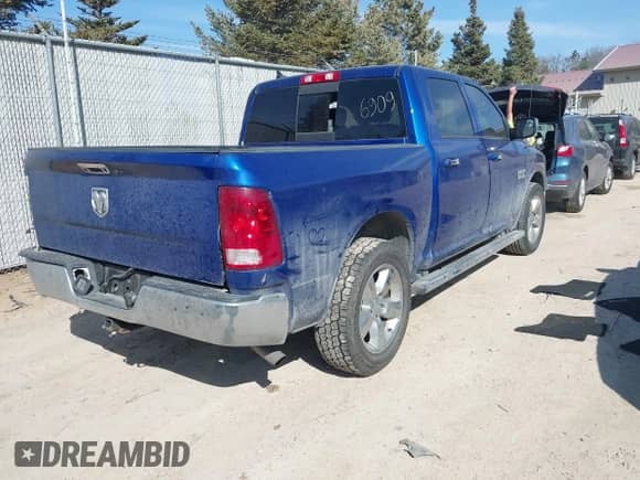 2016 Ram 1500 Outdoorsman z VIN 1C6RR7LGXGS421888, wystawiony jako IAAI lot #41776909 z przebiegiem 90 451 mil mil oraz . Historia ofert i sprzedaży dostępna na DreamBid. Obrazek 4.