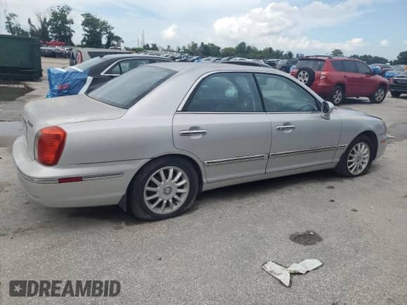 2005 Hyundai XG z VIN KMHFU45E15A403637, wystawiony jako Copart lot #64717495 z przebiegiem 79 826 mil mil oraz Czysty tytuł • Clean title. Historia ofert i sprzedaży dostępna na DreamBid. Obrazek 3.