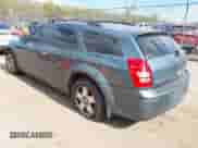 2005 Dodge Magnum SXT with VIN 2D4GZ48V15H647072, listed as a IAAI auction lot 42037095 with 187,904 mi miles and . Bid and sale history available at DreamBid. Image 3.