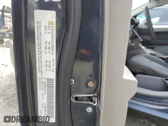 2007 Dodge Caliber with VIN 1B3HB28B87D233112, listed as a Copart auction lot 53991115 with 149,902 mi miles and Salvage title. Bid and sale history available at DreamBid. Image 13.