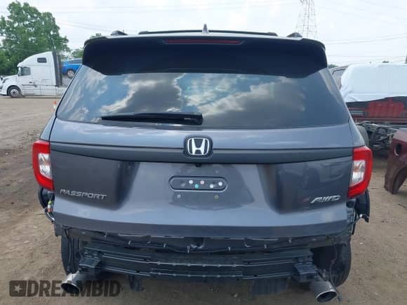 2021 Honda Passport EX-L с VIN 5FNYF8H50MB013922, выставлен на аукционе IAAI как лот 42407204 с пробегом 48 978 миль миль и . История ставок и продаж доступна на DreamBid. Изображение 17.