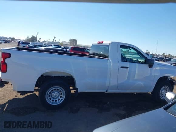 2021 Chevrolet Silverado 1500 Work Truck z VIN 3GCNWAEH3MG363709, wystawiony jako IAAI lot #42865578 z przebiegiem 8 879 mil mil oraz . Historia ofert i sprzedaży dostępna na DreamBid. Obrazek 14.