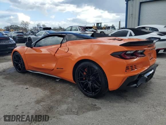 2023 Chevrolet Corvette 3LZ с VIN 1G1YF3D31P5603732, выставлен на аукционе Copart как лот 74200524 с пробегом 3 974 миль миль и На запчасти • Non repairable. История ставок и продаж доступна на DreamBid. Изображение 2.