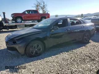 2021 Hyundai Elantra SEL с VIN 5NPLM4AG1MH030671, выставлен на аукционе Copart как лот 82319345 с пробегом 91 033 миль миль и Списание • Salvage title. История ставок и продаж доступна на DreamBid. Изображение 1.