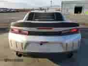 2017 Chevrolet Camaro 1LS с VIN 1G1FA1RX1H0131312, выставлен на аукционе Copart как лот 51007105 с пробегом 100 994 миль миль и Списание • Salvage title. История ставок и продаж доступна на DreamBid. Изображение 6.