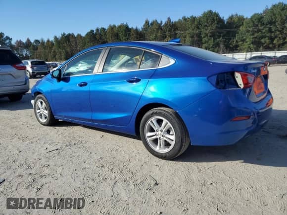 2017 Chevrolet Cruze LT with VIN 1G1BE5SM1H7259051, listed as a Copart auction lot 86886675 with 60,392 mi miles and Salvage title. Bid and sale history available at DreamBid. Image 2.
