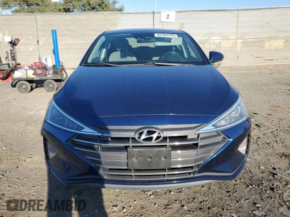 2020 Hyundai Elantra SEL with VIN 5NPD84LF3LH523361, listed as a Copart auction lot 82583745 with 196,895 mi miles and Salvage title. Bid and sale history available at DreamBid. Image 5.