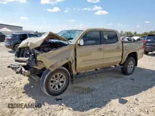 2017 Toyota Tacoma SR5 with VIN 5TFCZ5AN6HX090087, listed as a Copart auction lot 85678565 with 179,577 mi miles and Salvage title. Bid and sale history available at DreamBid. Image 1.