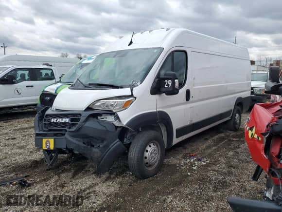 2023 Ram ProMaster Cargo с VIN 3C6MRVJG6PE516758, выставлен на аукционе Copart как лот 49177245 с пробегом 30 529 миль миль и Чистый • Clean title. История ставок и продаж доступна на DreamBid. Изображение 1.