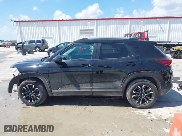 2023 Chevrolet TrailBlazer LT с VIN KL79MPS27PB143218, выставлен на аукционе IAAI как лот 42635246 с пробегом Не указан миль и . История ставок и продаж доступна на DreamBid. Изображение 15.