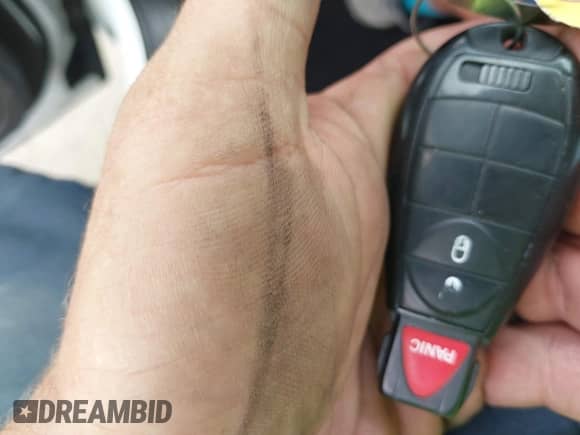 2016 Jeep Cherokee Latitude с VIN 1C4PJMCB3GW237461, выставлен на аукционе IAAI как лот 42495278 с пробегом 102 417 миль миль и . История ставок и продаж доступна на DreamBid. Изображение 11.