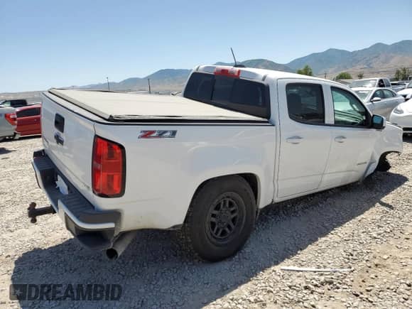 2016 Chevrolet Colorado 4WD Z71 z VIN 1GCPTDE16G1268103, wystawiony jako Copart lot #59140095 z przebiegiem 87 105 mil mil oraz Szkoda całkowita • Salvage title. Historia ofert i sprzedaży dostępna na DreamBid. Obrazek 3.