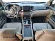 2017 Honda Pilot EX-L with VIN 5FNYF5H85HB034635, listed as a Copart auction lot 89524425 with 110,988 mi miles and Clean title. Bid and sale history available at DreamBid. Image 8.