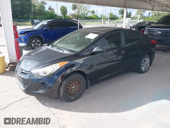 2012 Hyundai Elantra GLS с VIN KMHDH4AE9CU442960, выставлен на аукционе IAAI как лот 43552817 с пробегом 124 074 миль миль и . История ставок и продаж доступна на DreamBid. Изображение 2.