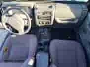 2000 Jeep Wrangler Sport z VIN 1J4FA49S2YP720061, wystawiony jako Copart lot #85644025 z przebiegiem 117 772 mil mil oraz Czysty tytuł • Clean title. Historia ofert i sprzedaży dostępna na DreamBid. Obrazek 8.