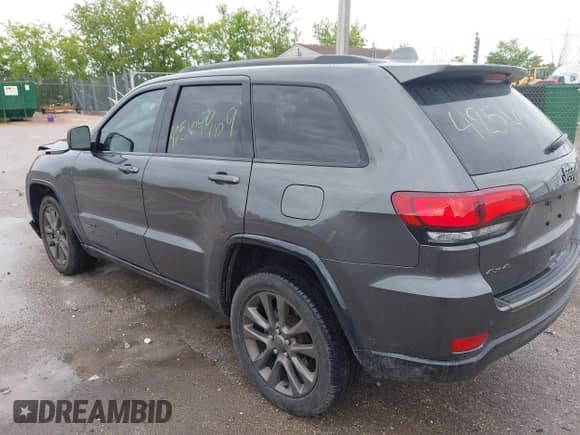2016 Jeep Grand Cherokee Limited with VIN 1C4RJFBG4GC471840, listed as a IAAI auction lot 42564969 with 142,613 mi miles and . Bid and sale history available at DreamBid. Image 3.