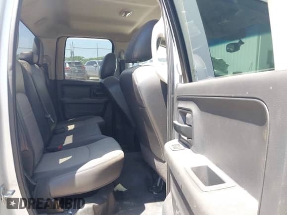 2012 Ram 1500 Tradesman z VIN 1C6RD6FP2CS168791, wystawiony jako IAAI lot #41644108 z przebiegiem 211 029 mil mil oraz . Historia ofert i sprzedaży dostępna na DreamBid. Obrazek 8.