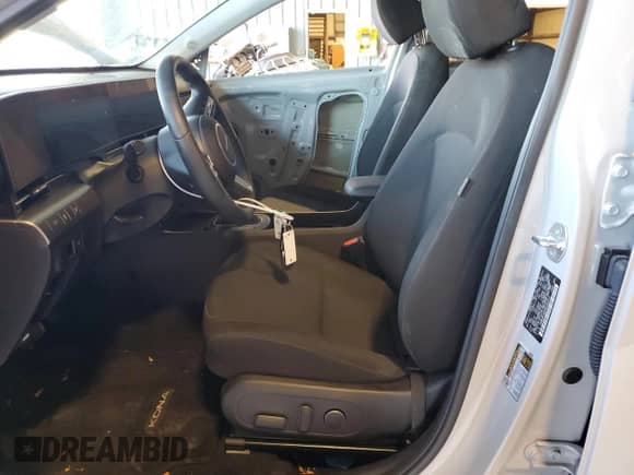 2024 Hyundai Kona SEL с VIN KM8HBCAB5RU054510, выставлен на аукционе Copart как лот 73997804 с пробегом 5 265 миль миль и Списание • Salvage title. История ставок и продаж доступна на DreamBid. Изображение 7.