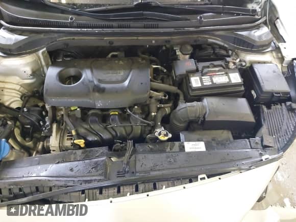 2019 Hyundai Accent SE z VIN 3KPC24A31KE061360, wystawiony jako IAAI lot #42243442 z przebiegiem 105 114 mil mil oraz . Historia ofert i sprzedaży dostępna na DreamBid. Obrazek 10.