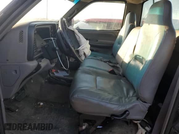 1996 Dodge 1500 с VIN 1B7HF16Y7TS628392, выставлен на аукционе Copart как лот 88857665 с пробегом 288 260 миль миль и Списание • Salvage title. История ставок и продаж доступна на DreamBid. Изображение 7.