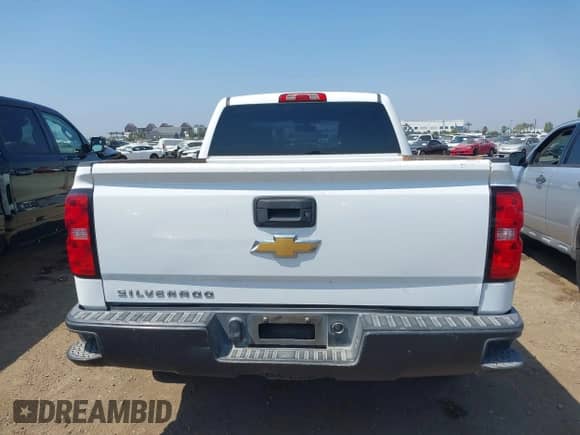 2015 Chevrolet Silverado 1500 Work Truck с VIN 1GCRCPEH3FZ344383, выставлен на аукционе IAAI как лот 43008456 с пробегом 229 555 миль миль и . История ставок и продаж доступна на DreamBid. Изображение 16.