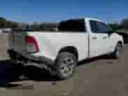 2020 Ram 1500 Big Horn z VIN 1C6RRFBG6LN346059, wystawiony jako Copart lot #74730194 z przebiegiem 39 228 mil mil oraz Szkoda całkowita • Salvage title. Historia ofert i sprzedaży dostępna na DreamBid. Obrazek 3.