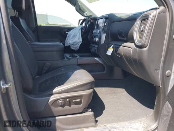 2021 GMC Sierra 1500 SLT with VIN 1GTU9DED1MZ134656, listed as a IAAI auction lot 42435196 with 230,154 mi miles and . Bid and sale history available at DreamBid. Image 5.