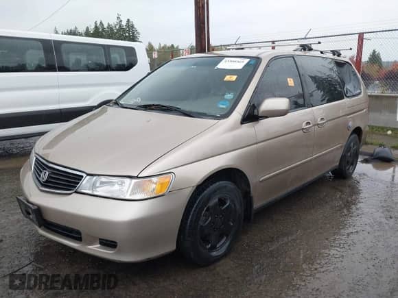 2000 Honda Odyssey EX с VIN 2HKRL1867YH002792, выставлен на аукционе IAAI как лот 43508569 с пробегом 232 084 миль миль и . История ставок и продаж доступна на DreamBid. Изображение 2.