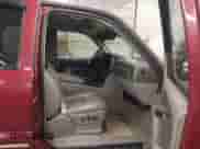 2003 Chevrolet Tahoe LT с VIN 1GNEC13T43J187709, выставлен на аукционе IAAI как лот 43055752 с пробегом 178 080 миль миль и . История ставок и продаж доступна на DreamBid. Изображение 5.