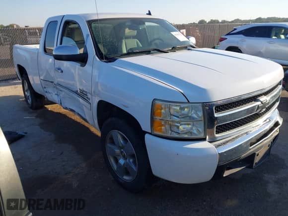 2009 Chevrolet Silverado 1500 LT z VIN 1GCEC29J49Z272449, wystawiony jako IAAI lot #43393721 z przebiegiem 162 795 mil mil oraz . Historia ofert i sprzedaży dostępna na DreamBid. Obrazek 1.