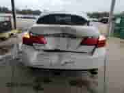 2013 Honda Accord EX-L z VIN 1HGCR2F80DA089257, wystawiony jako Copart lot #82587295 z przebiegiem 214 398 mil mil oraz Szkoda całkowita • Salvage title. Historia ofert i sprzedaży dostępna na DreamBid. Obrazek 6.