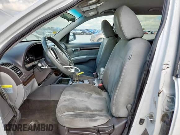 2010 Hyundai Santa Fe GLS с VIN 5NMSG3AB2AH348289, выставлен на аукционе Copart как лот 62336375 с пробегом 177 476 миль миль и Списание • Salvage title. История ставок и продаж доступна на DreamBid. Изображение 7.