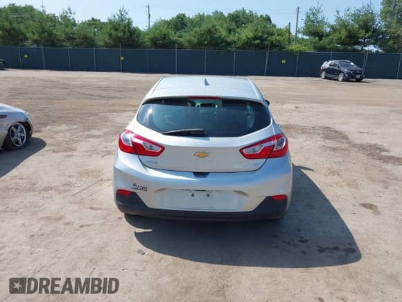 2017 Chevrolet Cruze LT с VIN 3G1BE6SM4HS561277, выставлен на аукционе IAAI как лот 42692594 с пробегом 129 105 миль миль и . История ставок и продаж доступна на DreamBid. Изображение 15.