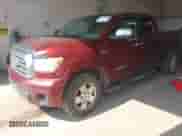 2008 Toyota Tundra Limited z VIN 5TFBV58168X053650, wystawiony jako IAAI lot #42515155 z przebiegiem 183 461 mil mil oraz . Historia ofert i sprzedaży dostępna na DreamBid. Obrazek 17.