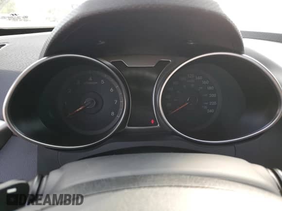 2012 Hyundai Veloster w/Black Int z VIN KMHTC6AD1CU081088, wystawiony jako Copart lot #71685565 z przebiegiem Nie podano mil oraz Szkoda całkowita • Salvage title. Historia ofert i sprzedaży dostępna na DreamBid. Obrazek 9.