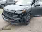 2025 Nissan Kicks SV with VIN 3N8AP6CBXSL335275, listed as a IAAI auction lot 42752990 with 1,440 mi miles and . Bid and sale history available at DreamBid. Image 6.