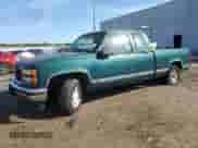 1998 GMC Sierra 1500 z VIN 2GTEC19M9W1555549, wystawiony jako Copart lot #85330205 z przebiegiem 92 604 mil mil oraz Czysty tytuł • Clean title. Historia ofert i sprzedaży dostępna na DreamBid. Obrazek 1.
