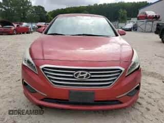 2017 Hyundai Sonata 2.4L z VIN 5NPE24AF4HH494615, wystawiony jako Copart lot #68412895 z przebiegiem 157 927 mil mil oraz Szkoda całkowita • Salvage title. Historia ofert i sprzedaży dostępna na DreamBid. Obrazek 5.