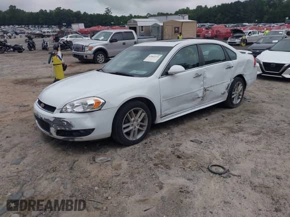 2014 Chevrolet Impala LTZ с VIN 2G1WC5E31E1153184, выставлен на аукционе IAAI как лот 43061931 с пробегом 130 779 миль миль и . История ставок и продаж доступна на DreamBid. Изображение 2.